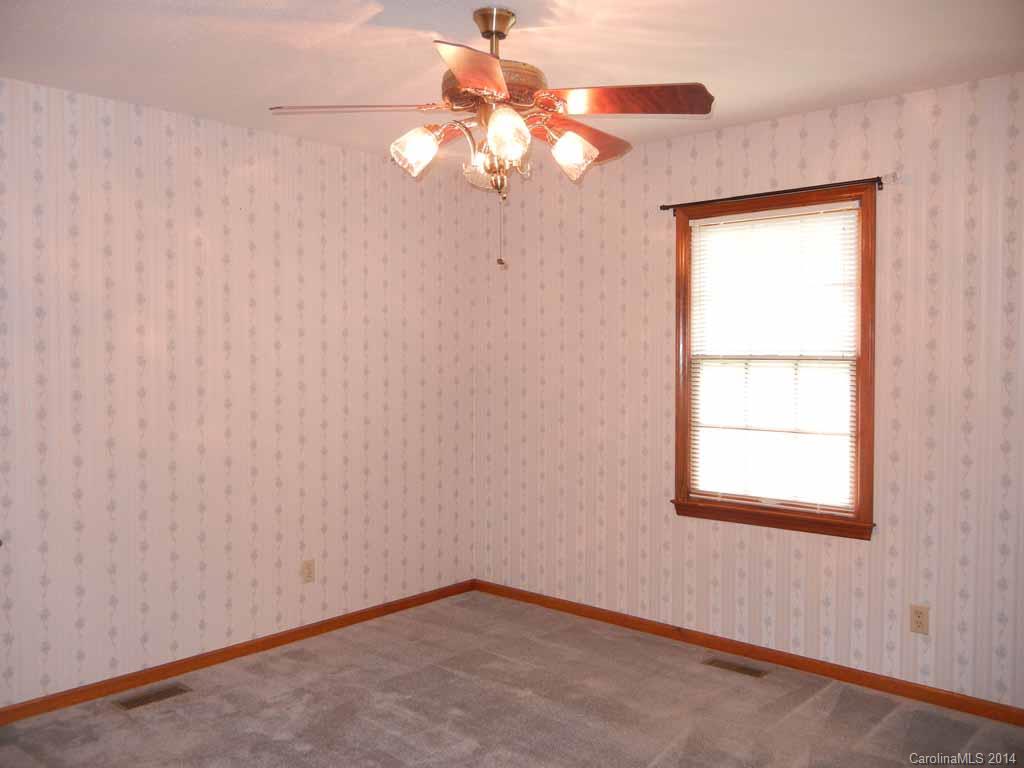 417 Manchester Road, Unit 3 Mount Gilead, NC 27306 - Photo 10 of 16 Gallery Image 10