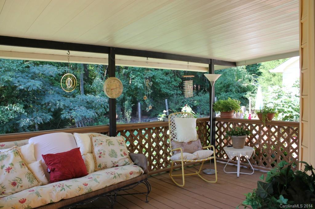 3147 Horseshoe Trail Fort Mill, SC 29708 - Photo 9 of 12 a outdoor living space with furniture and garden view
