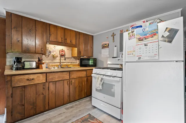 $279,000 | 249 Palm Street, Bangor, ME 04401