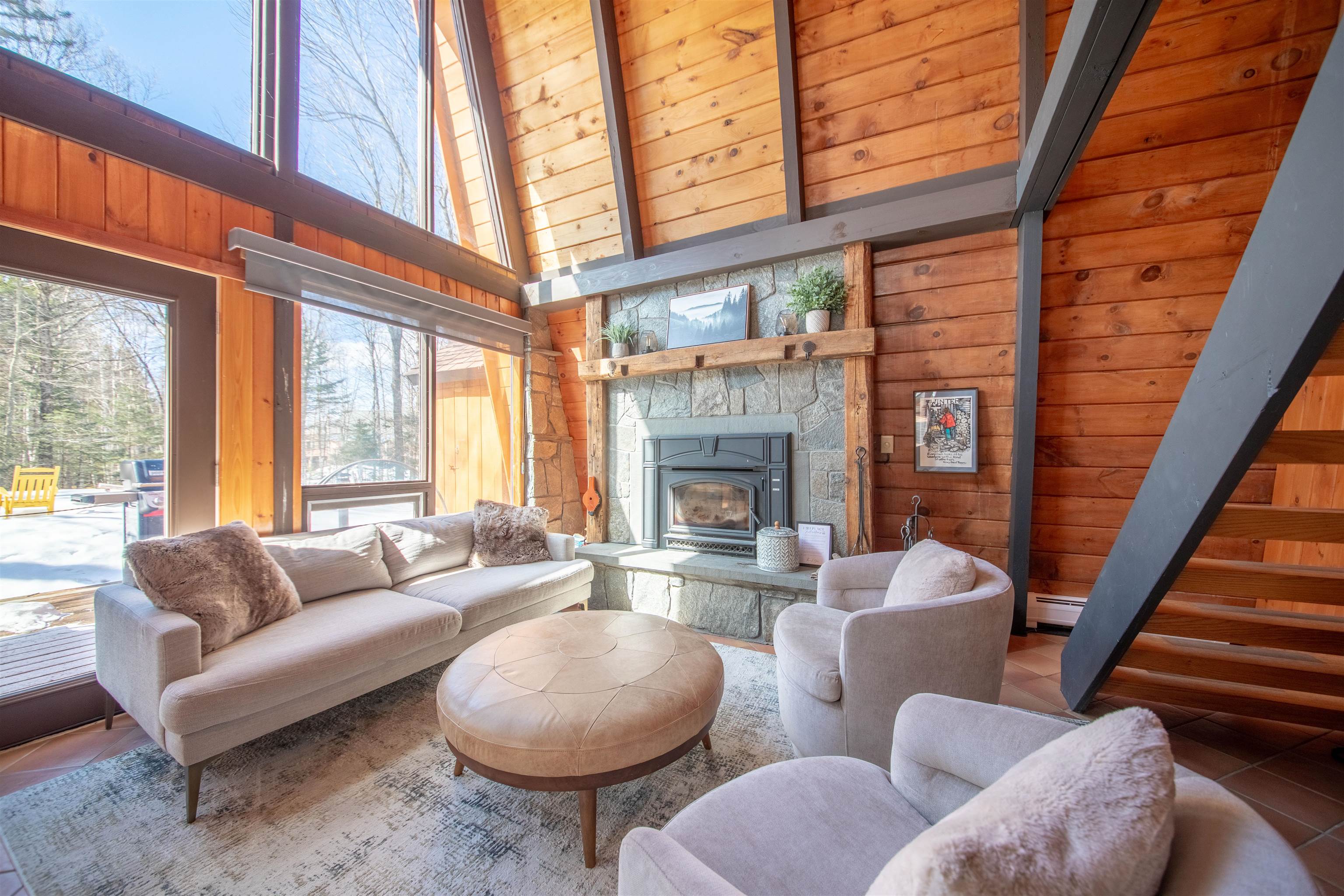 250 Valley View Road West Dover, VT 05356 - Photo 16 of 39