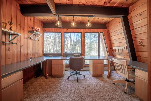 $725,000 | 250 Valley View Road, West Dover, VT 05356