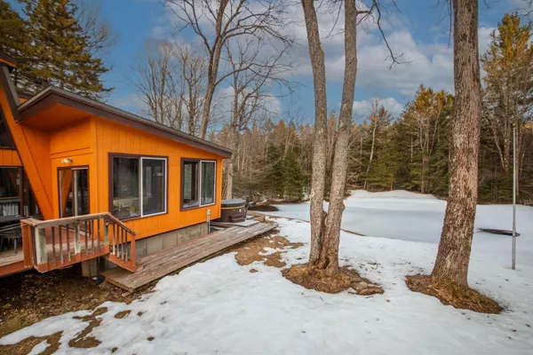 $725,000 | 250 Valley View Road, West Dover, VT 05356