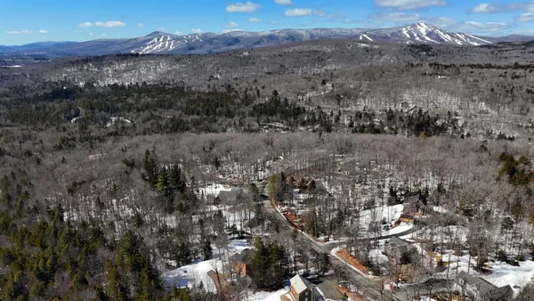 $725,000 | 250 Valley View Road, West Dover, VT 05356