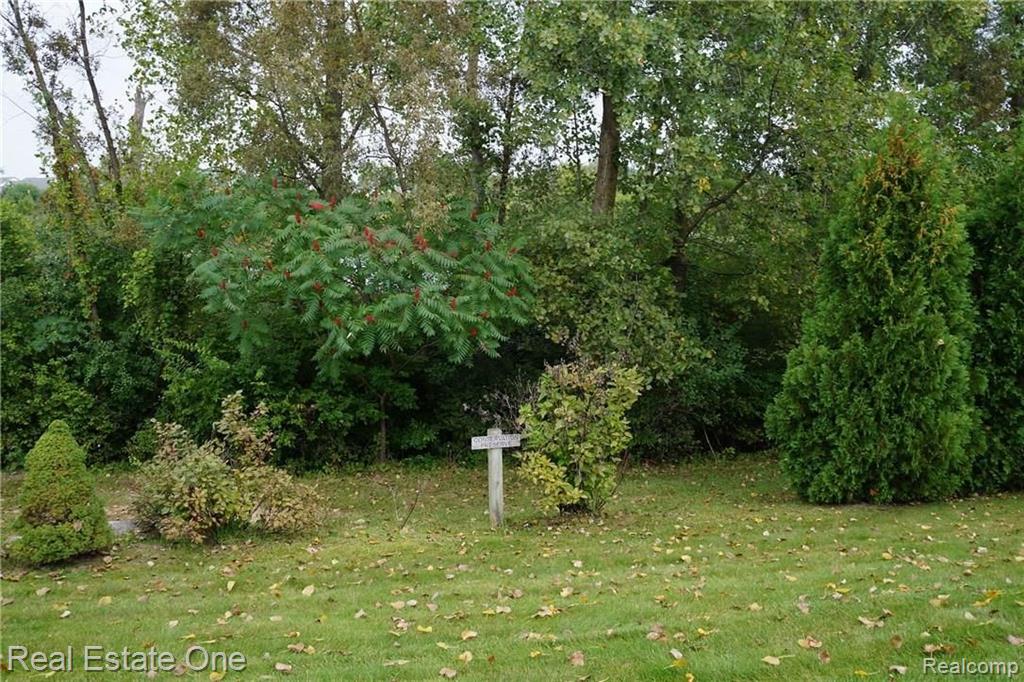 3562 Tremonte Circle, Unit 127 Rochester, MI 48306 - Photo 14 of 24