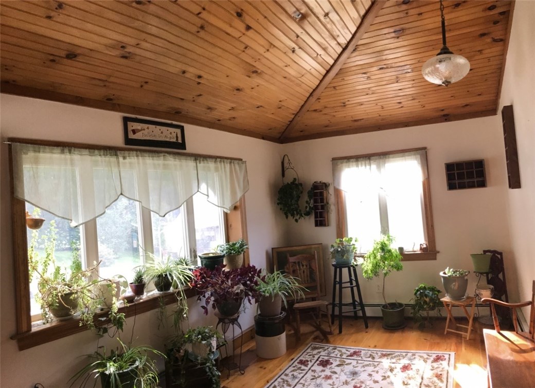 35 Cooper Hill Road Burrillville, RI 02839 - Photo 6 of 20