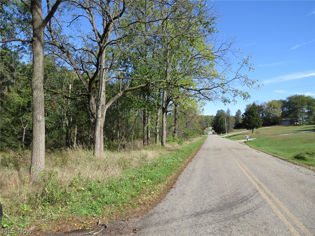 285 Andora Road Northeast Carrollton, OH 44615 - Photo 1 of 4