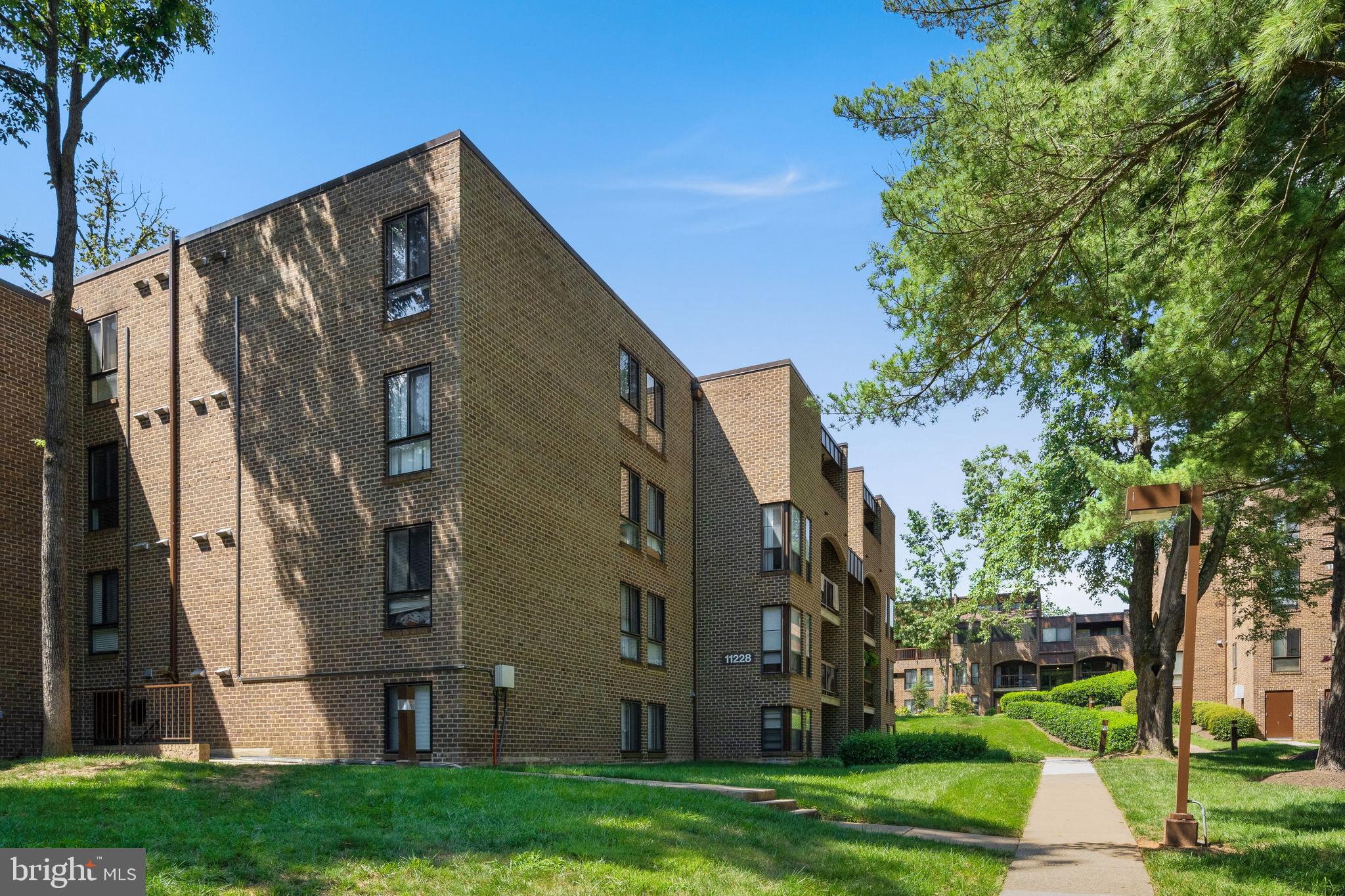 11240 Chestnut Grove Square, Unit 158 Reston, VA 20190 - Photo 24 of 44