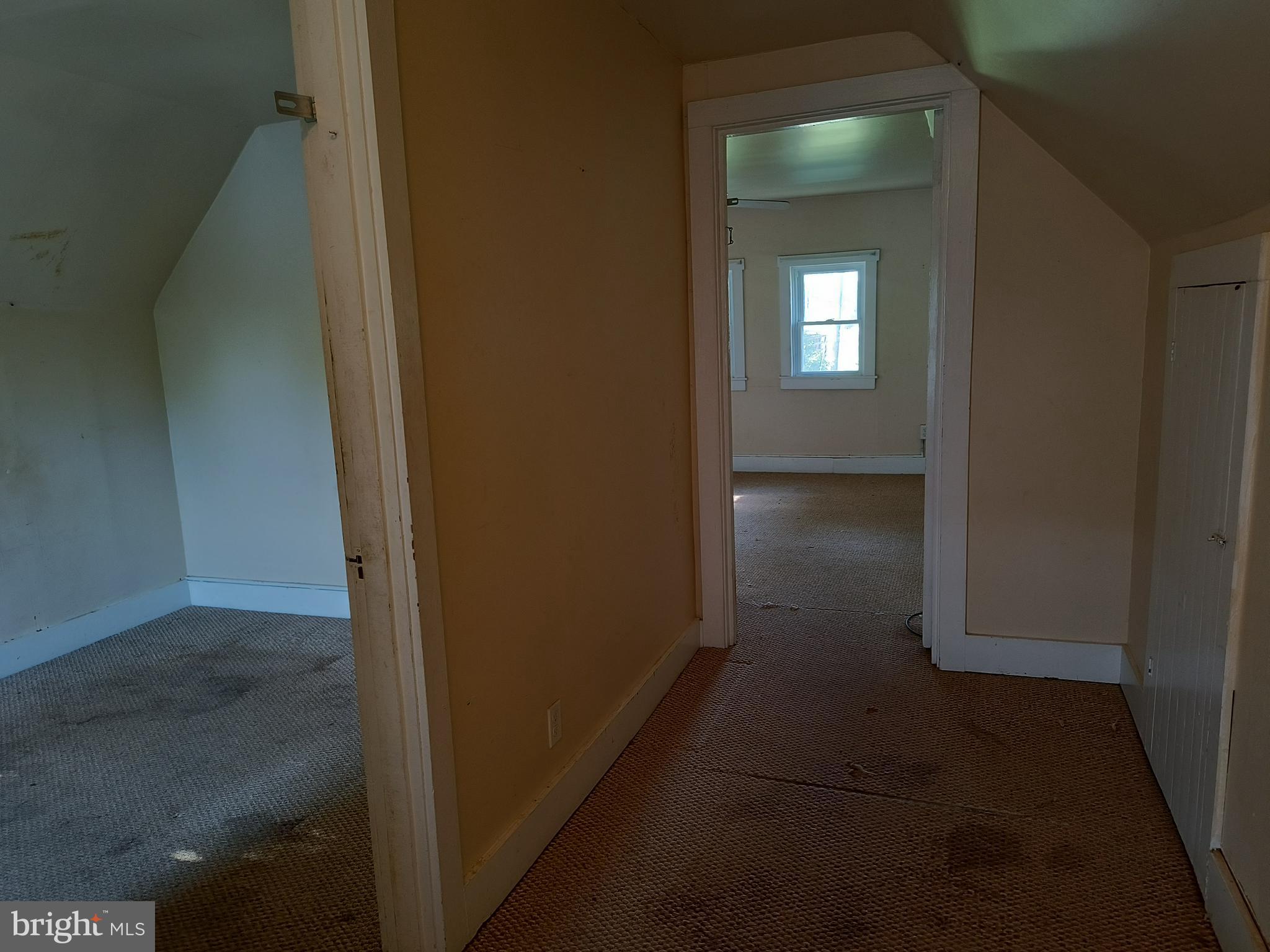 63 Waterfall Road Chester Gap, VA 22623 - Photo 8 of 10 Gallery Image 8