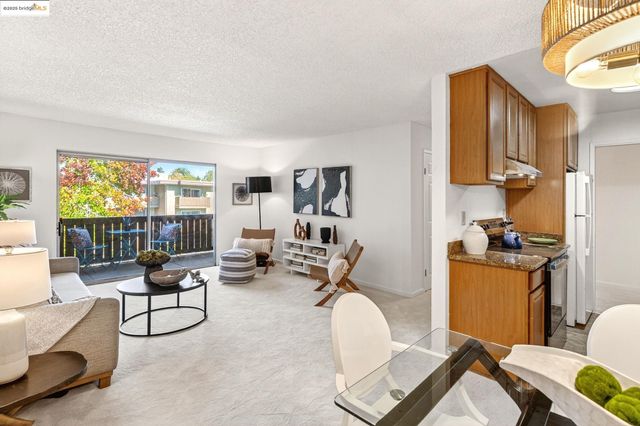 $458,000 | 1311 Webster Street, Unit E316, Alameda, CA 94501