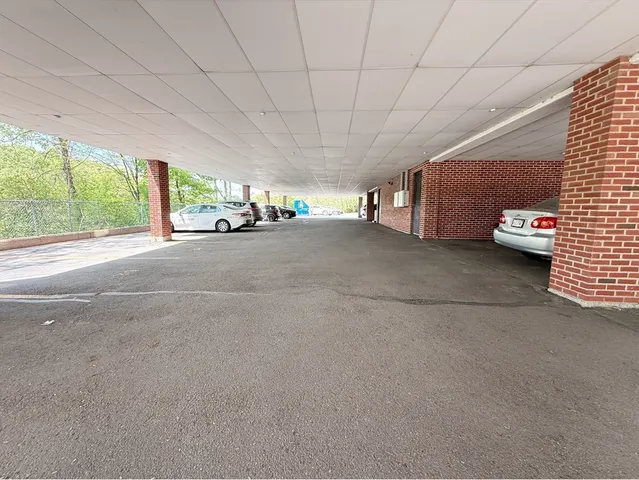 a picture of a wall with white and white walls