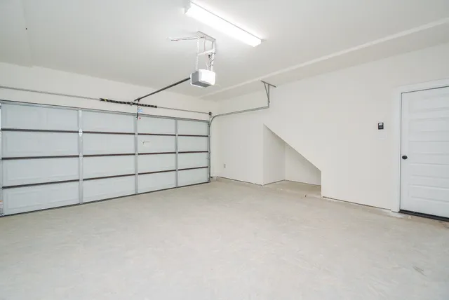 $2,500 | 16559 Oasis Glade Drive, Richmond, TX 77407