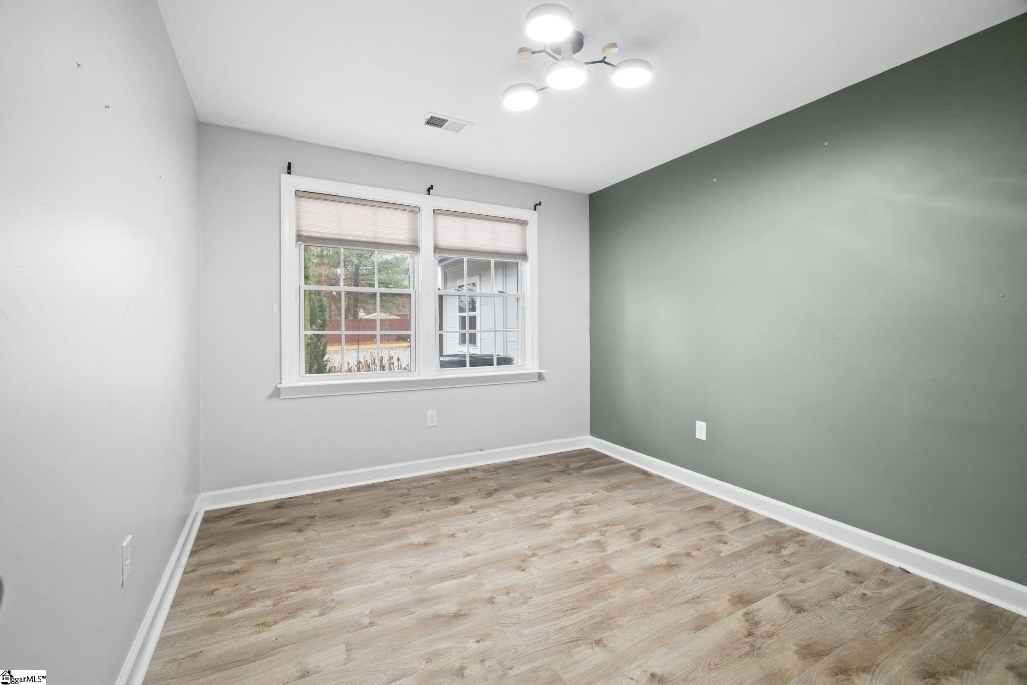 208 Lions Club Road Greenville, SC 29617 - Photo 22 of 41 Gallery Image 22