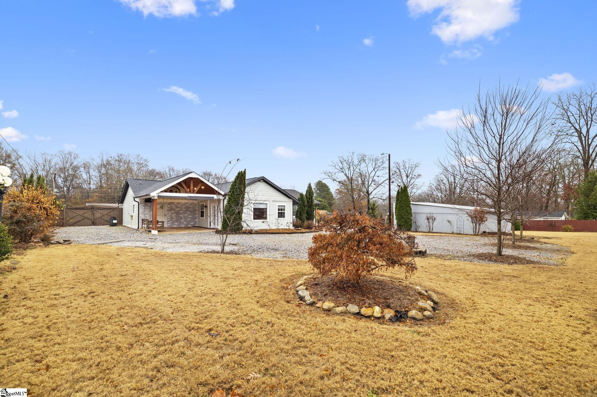 208 Lions Club Road Greenville, SC 29617 - Photo 31 of 41 Gallery Image 31