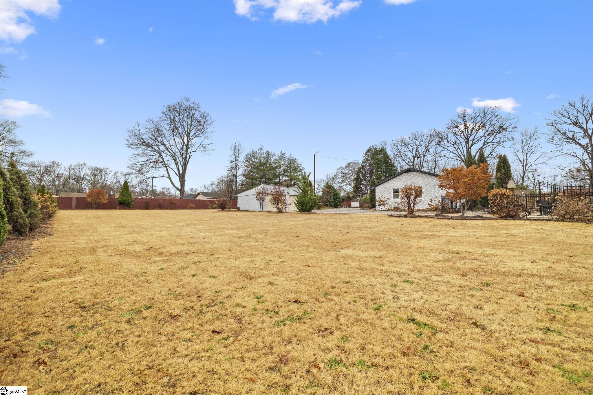 208 Lions Club Road Greenville, SC 29617 - Photo 35 of 41 Gallery Image 35