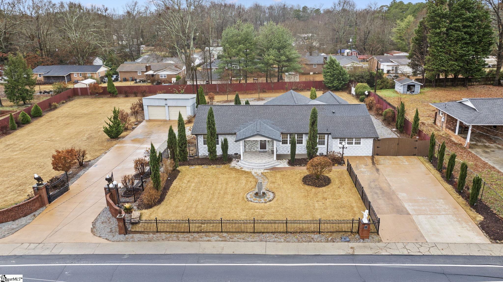 208 Lions Club Road Greenville, SC 29617 - Photo 36 of 41 Gallery Image 36