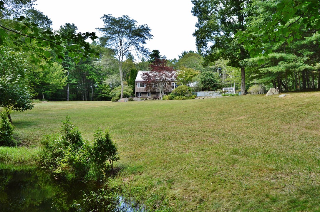 37 Hoxsie Road Richmond, RI 02892 - Photo 4 of 40
