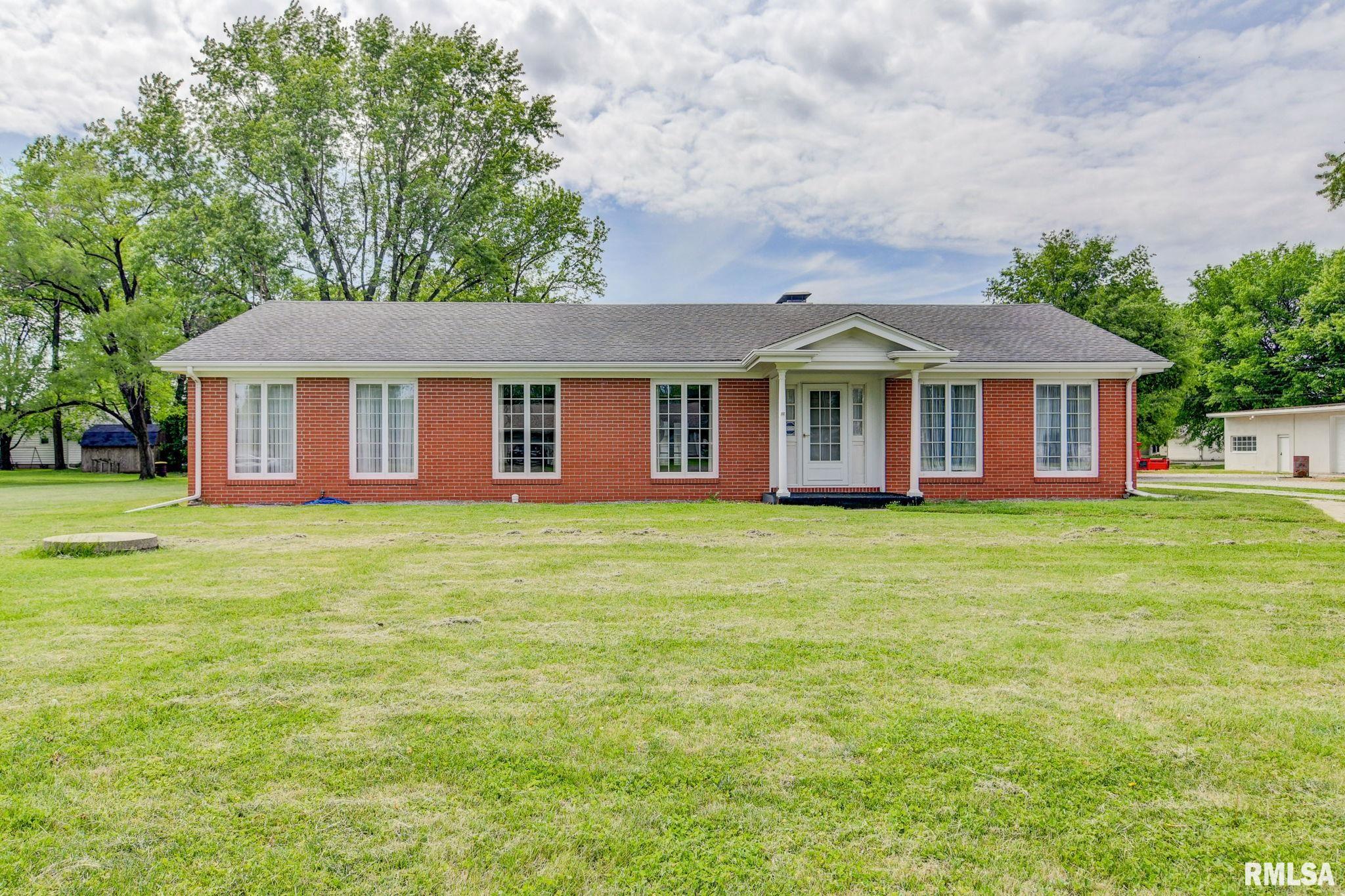 4401 South 3rd Street Springfield, IL 62703 - Photo 1 of 40 Gallery Image 1