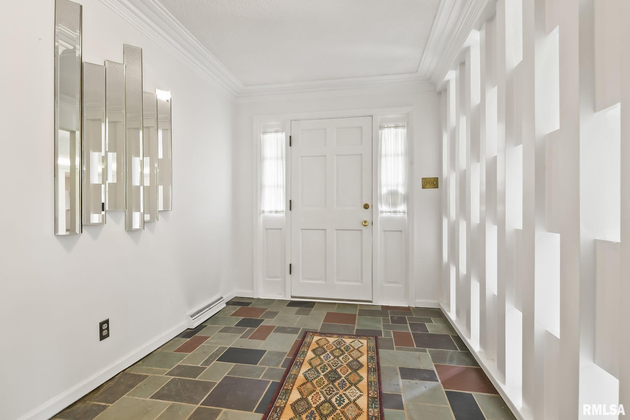 4401 South 3rd Street Springfield, IL 62703 - Photo 5 of 40 Gallery Image 5