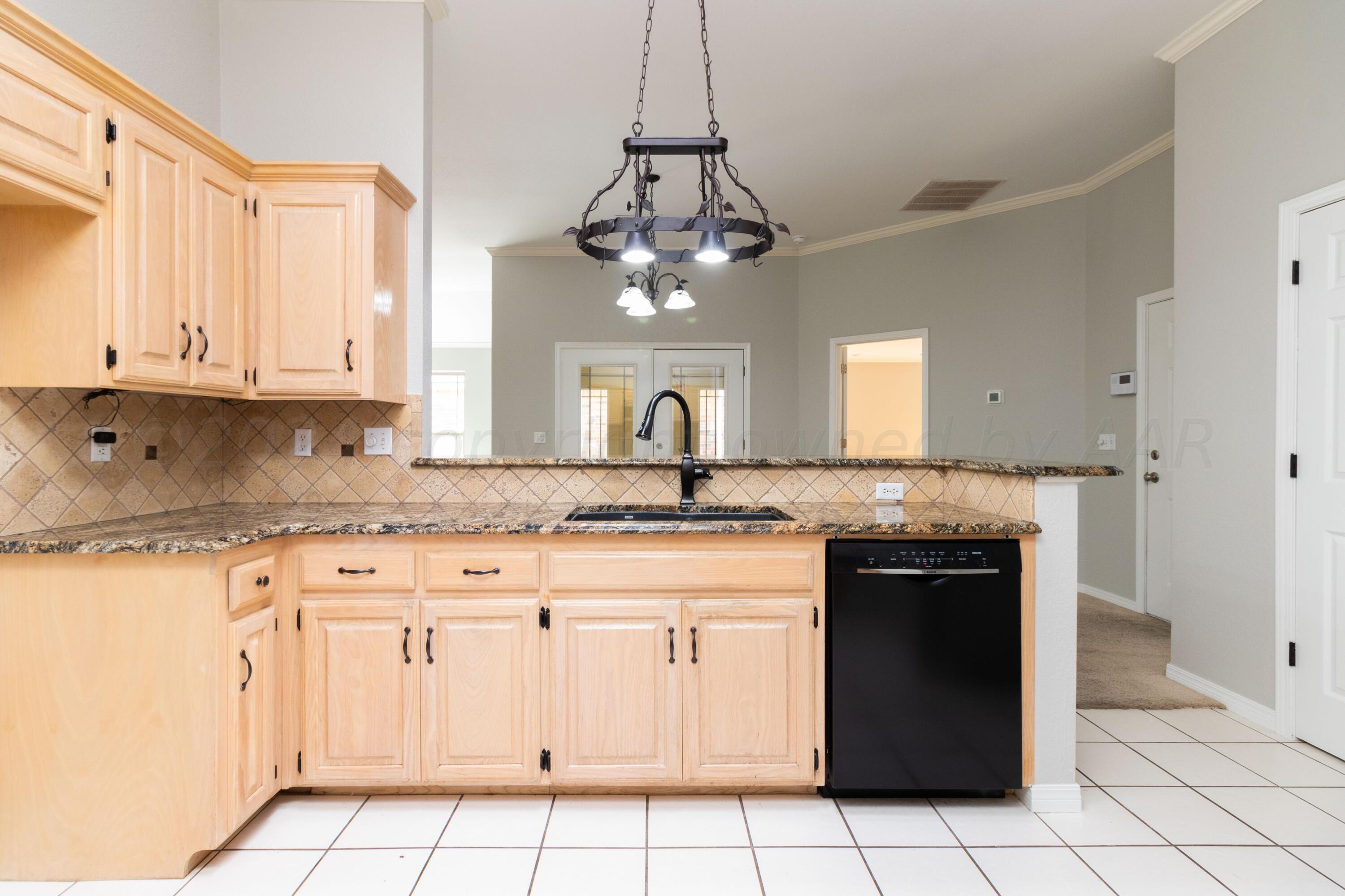 7718 Reward Place Amarillo, TX 79119 - Photo 7 of 33 17