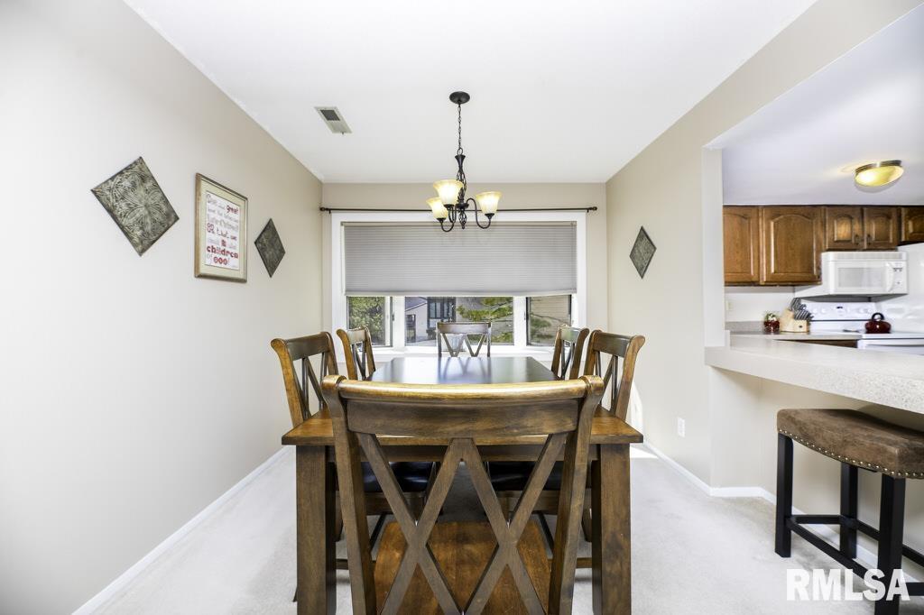 6518 North Allen Road, Unit 69 Peoria, IL 61614 - Photo 11 of 33