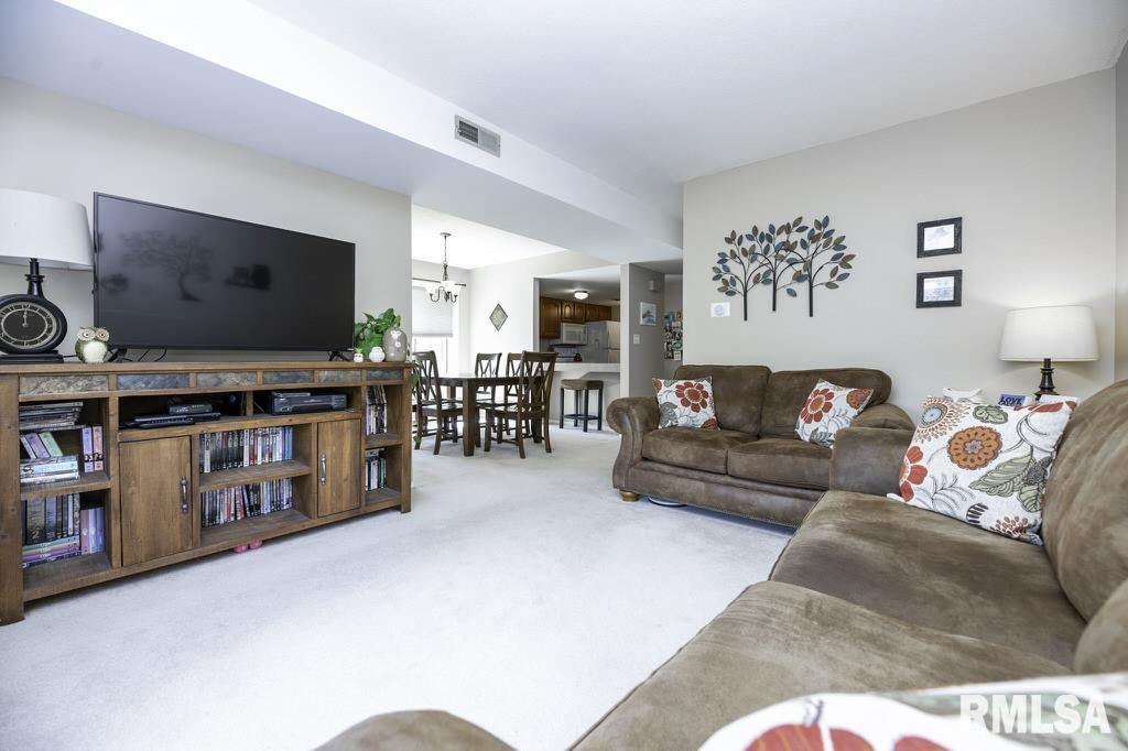 6518 North Allen Road, Unit 69 Peoria, IL 61614 - Photo 16 of 33