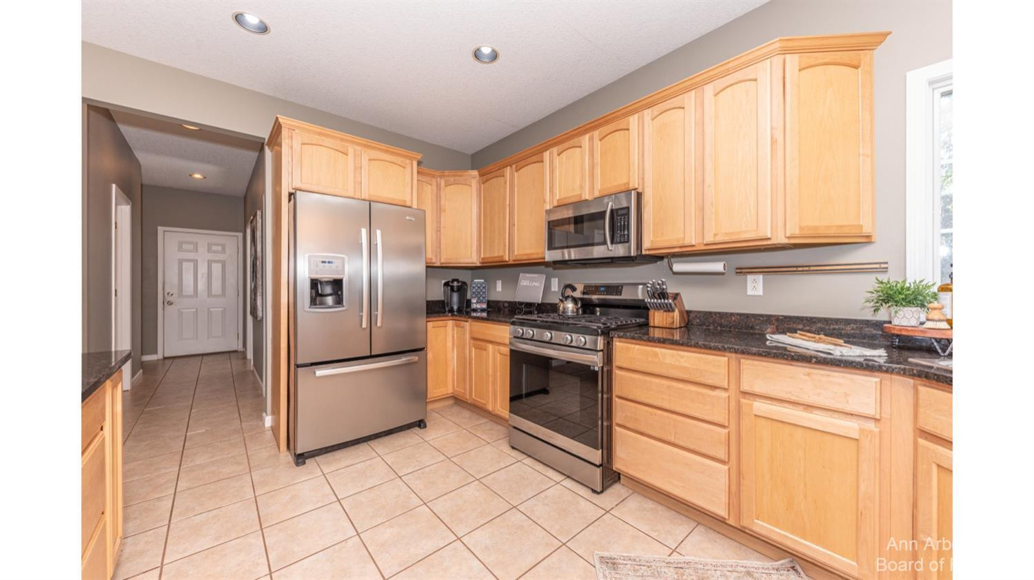 9801 HAYWALK Road Jackson, MI 49201 - Photo 20 of 94 Kitchen