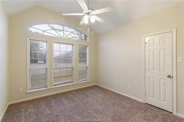 $3,000 | 4709 Shoal Creek Drive, College Station, TX 77845