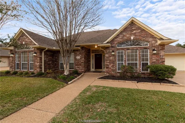 $3,000 | 4709 Shoal Creek Drive, College Station, TX 77845