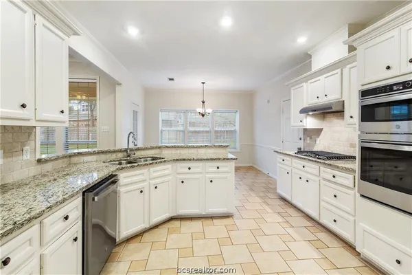 $3,000 | 4709 Shoal Creek Drive, College Station, TX 77845