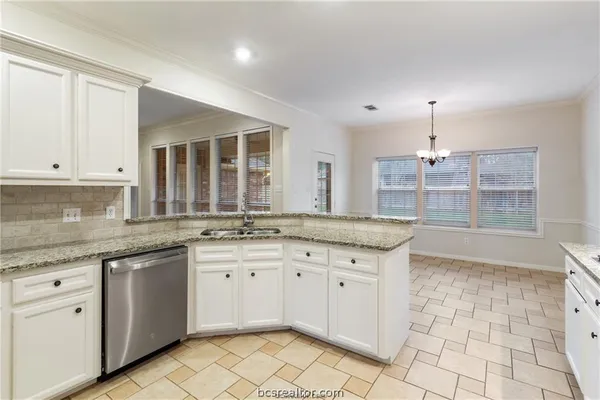 $3,000 | 4709 Shoal Creek Drive, College Station, TX 77845