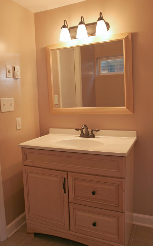 505 Olney Road Vinton, VA 24179 - Photo 23 of 29 a bathroom with a sink and a mirror