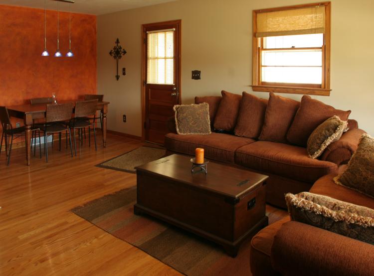 505 Olney Road Vinton, VA 24179 - Photo 5 of 29 a living room with furniture and a window