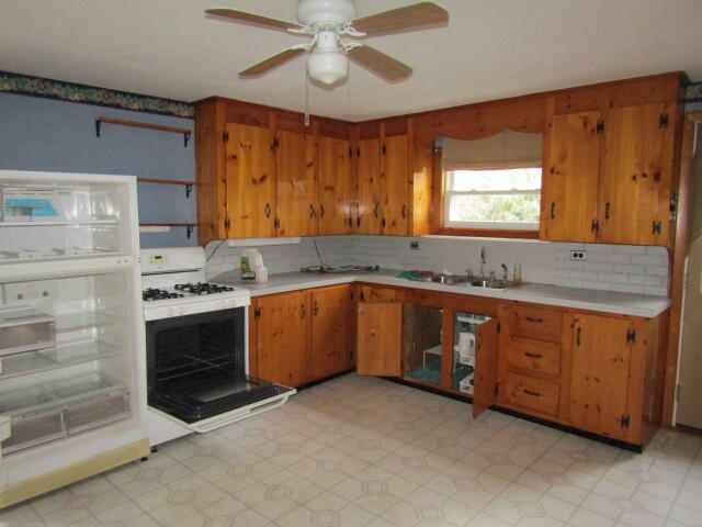 138 Barber Road Randolph, ME 04346 - Photo 12 of 20 IMG_6036