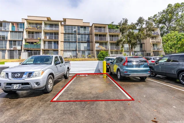 a car parked in front of a building