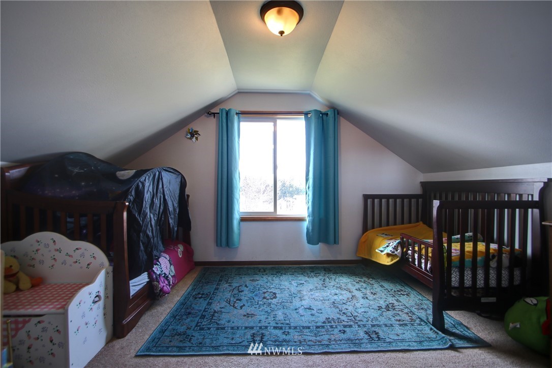 14379 Josh Wilson Road Burlington, WA 98233 - Photo 15 of 23 Gallery Image 15