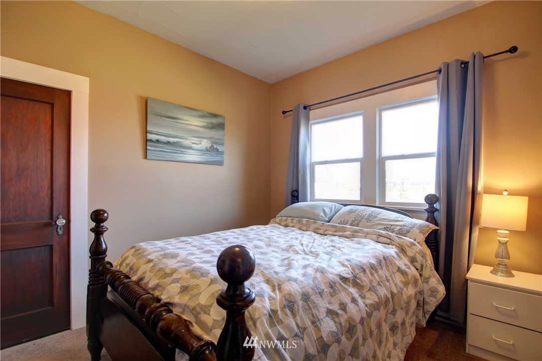 14379 Josh Wilson Road Burlington, WA 98233 - Photo 18 of 23 Gallery Image 18