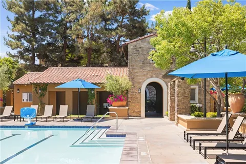 $1,239,000 | 141 Danbrook, Irvine, CA 92603