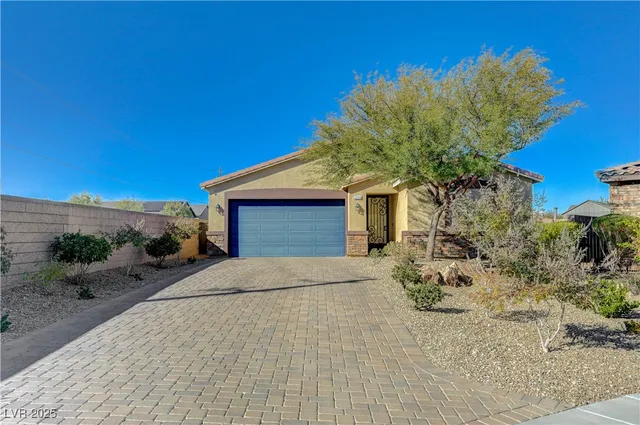 $619,900 | 2096 Del Aqua Avenue, Henderson, NV 89002
