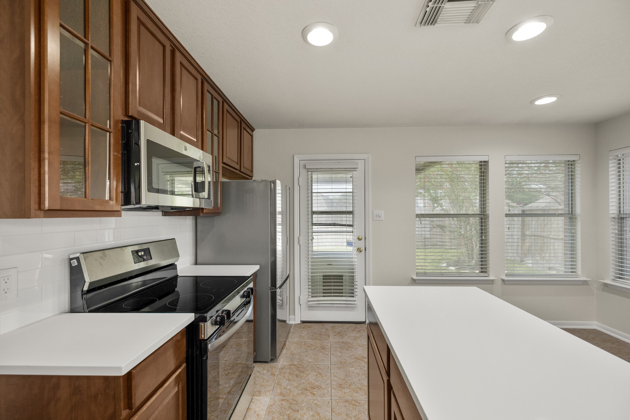 25511 Twister Trail Spring, TX 77373 - Photo 13 of 35 Gallery Image 13