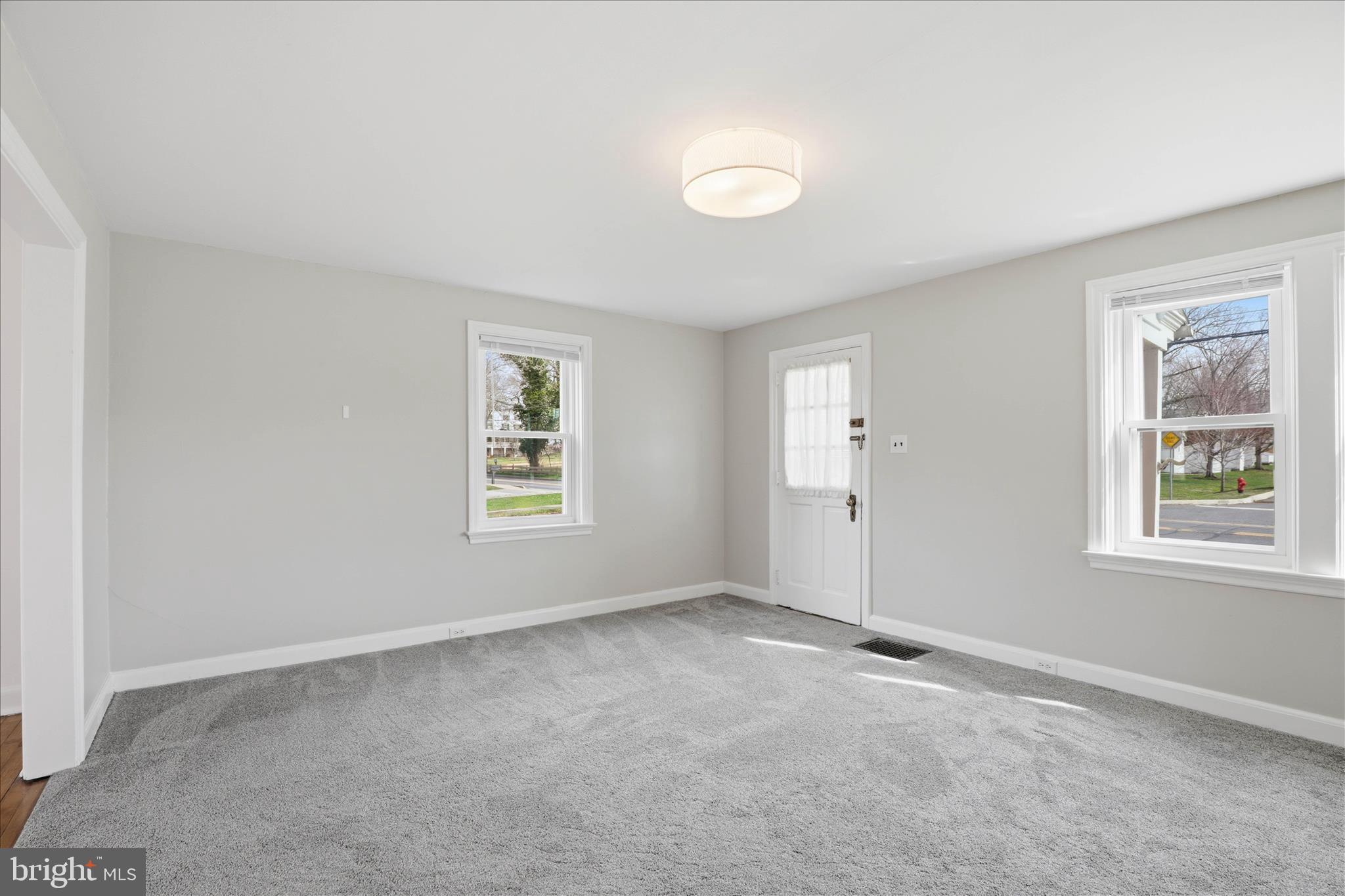 1630 Lampeter Road Lancaster, PA 17602 - Photo 12 of 49 an empty room with windows