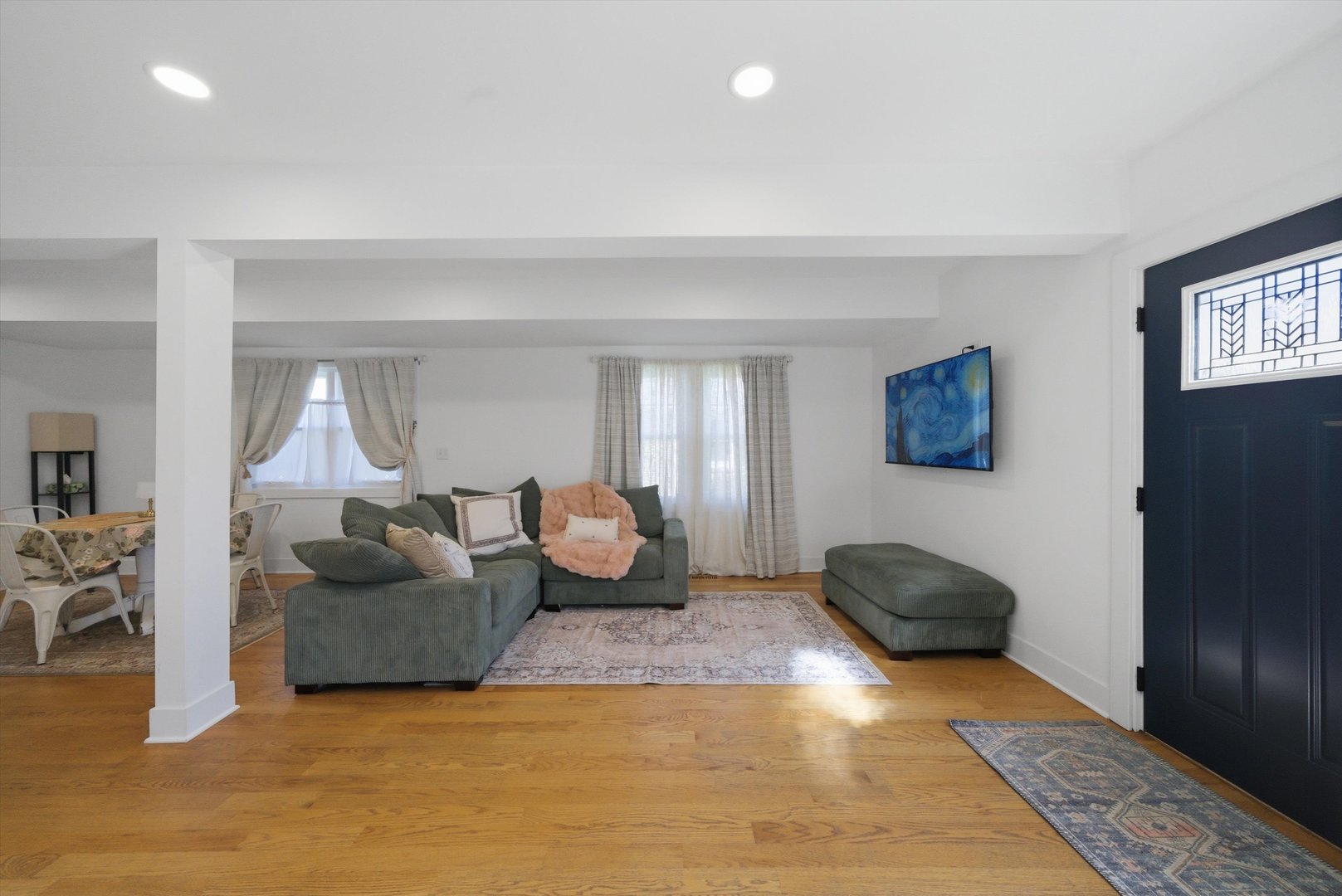 4636 Custer Avenue Brookfield, IL 60513 - Photo 4 of 23 a living room with furniture and a rug