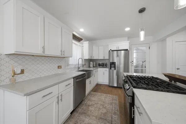 $525,000 | 4636 Custer Avenue, Brookfield, IL 60513