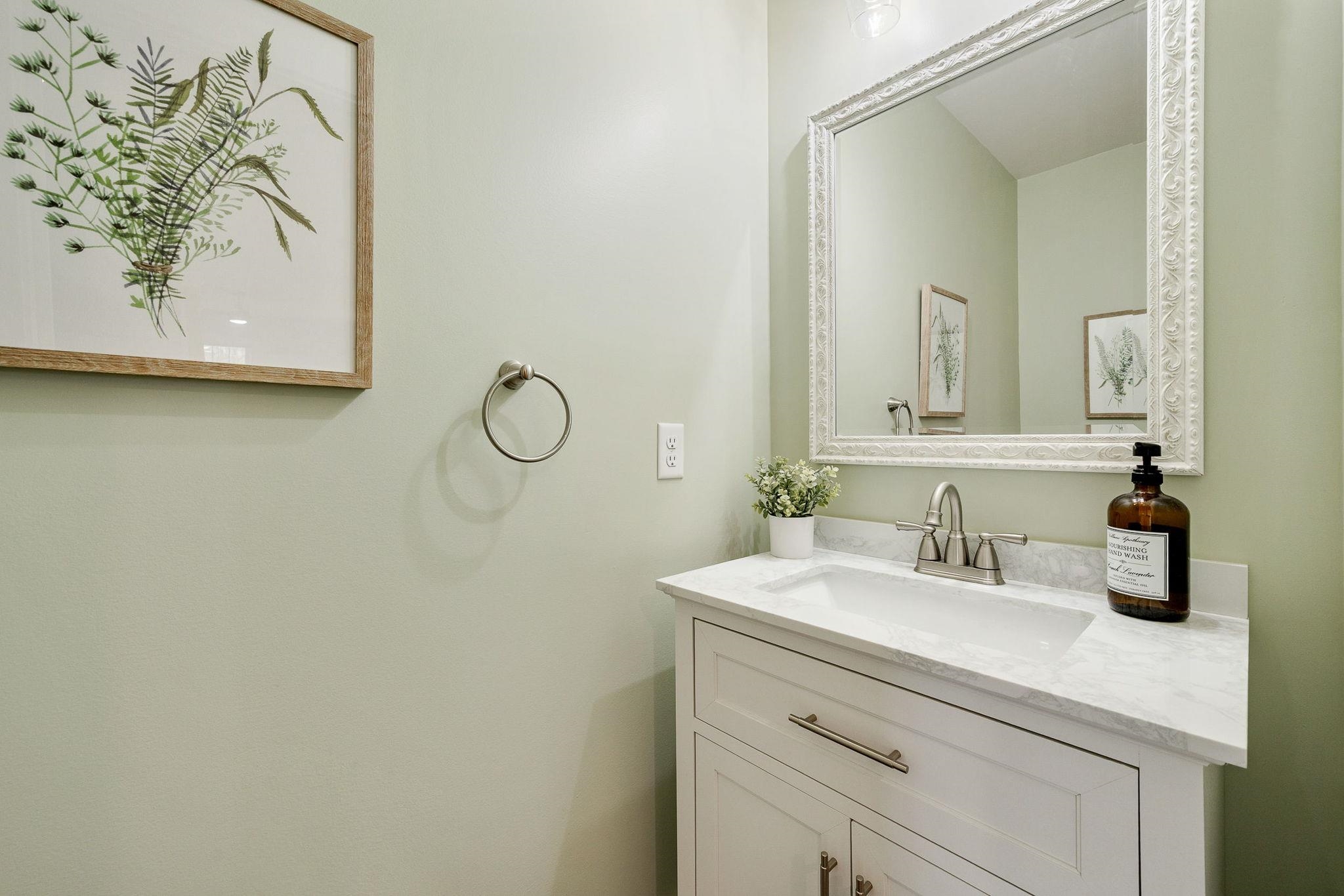 36 Pearl Street Grand Isle, VT 05458 - Photo 12 of 49