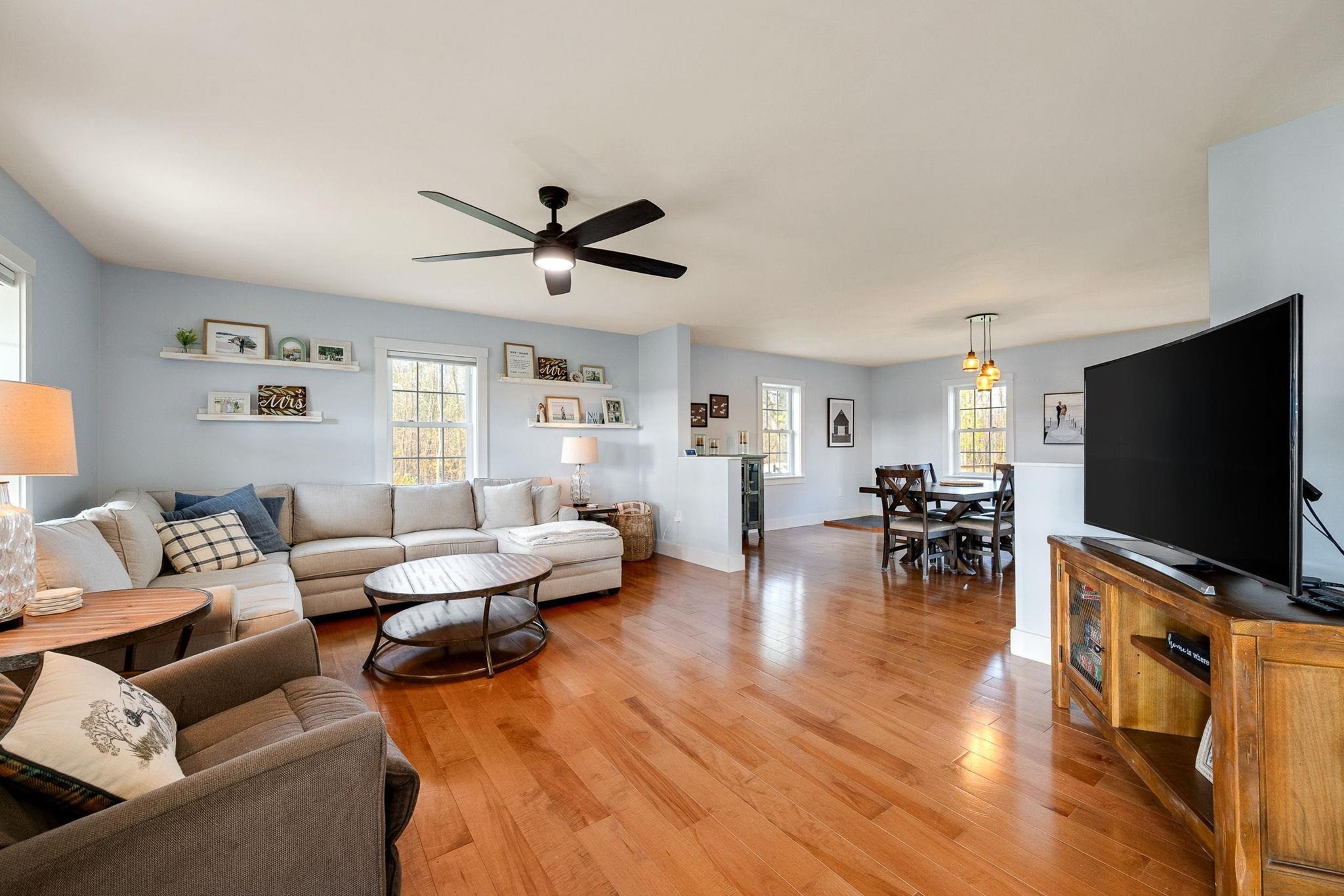 36 Pearl Street Grand Isle, VT 05458 - Photo 15 of 49