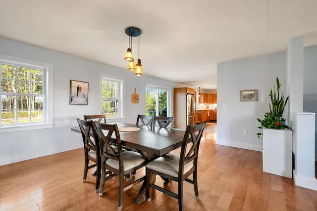 $675,000 | 36 Pearl Street, Grand Isle, VT 05458