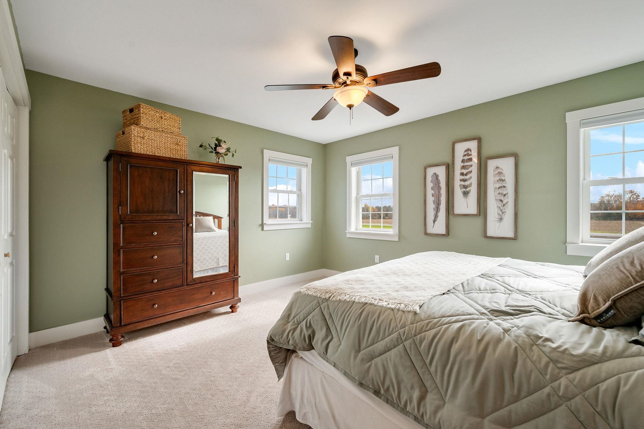 36 Pearl Street Grand Isle, VT 05458 - Photo 26 of 49