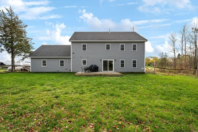 $675,000 | 36 Pearl Street, Grand Isle, VT 05458