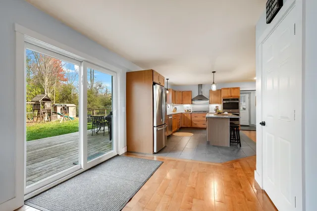 $675,000 | 36 Pearl Street, Grand Isle, VT 05458