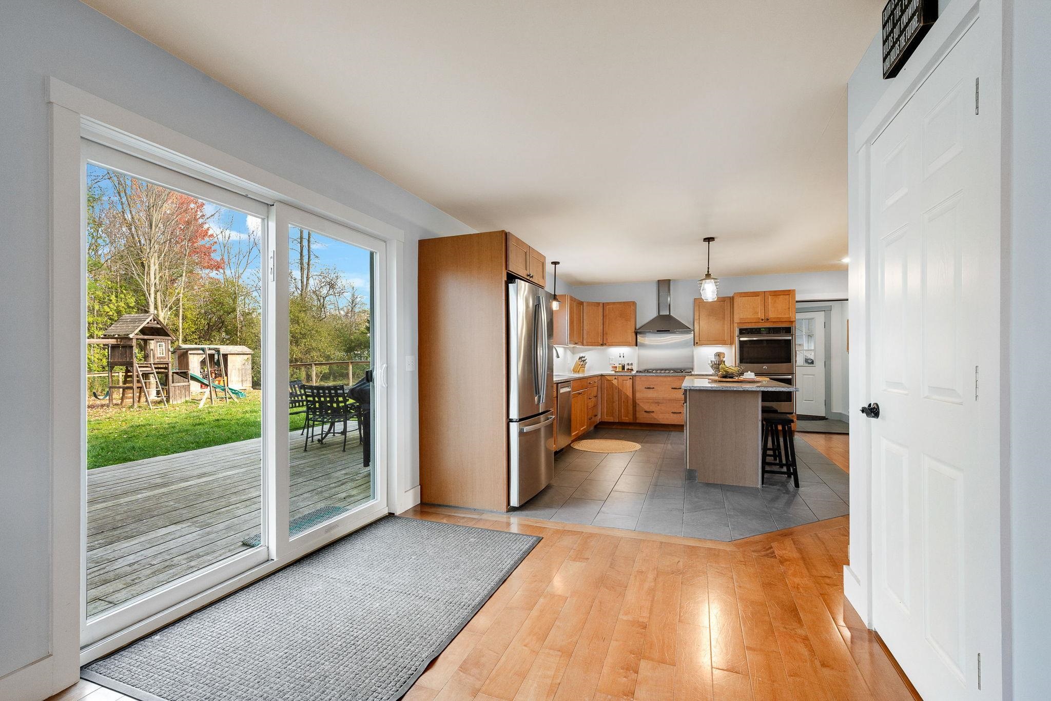 36 Pearl Street Grand Isle, VT 05458 - Photo 7 of 49