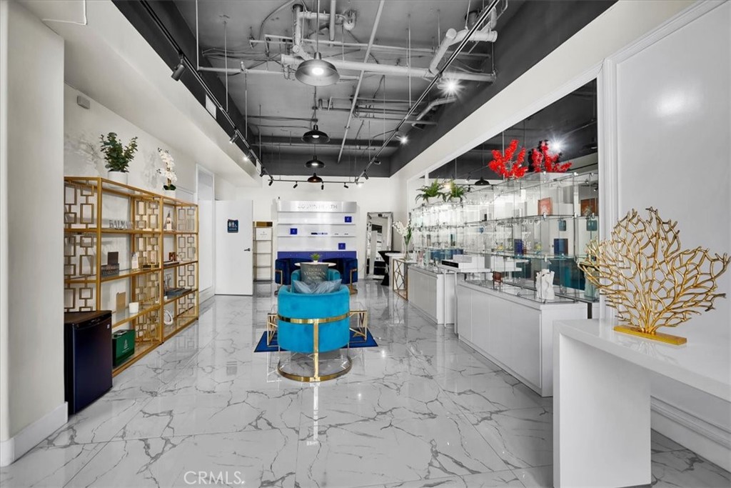 300 East 4th Street, Unit 103 Long Beach, CA 90802 - Photo 18 of 75